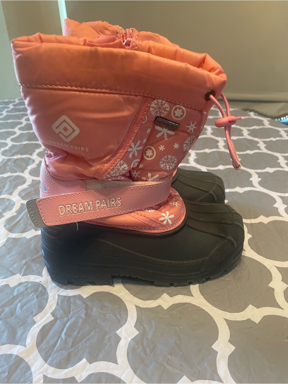 Dream pairs pink winter snow waterproof outdoor boots sz 12 girly fun